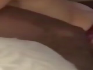 Tremendous bionda hotwife diviso con nero toro: adulti clip a4 | youporn