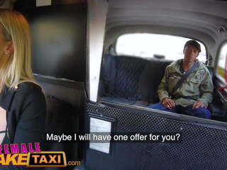 Weiblich fälschen taxi groß titten reizend blond gefickt: kostenlos xxx klammer 90