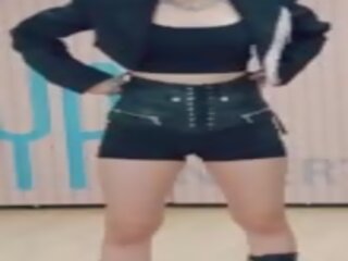 More gutarmak for ryujin and her thighs, mugt sikiş film ee