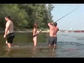 Telanjang fishing dengan sangat cantik warga rusia remaja elena