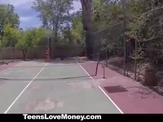 Teenslovemoney tenis gutaran jelep fucks for nagt pul