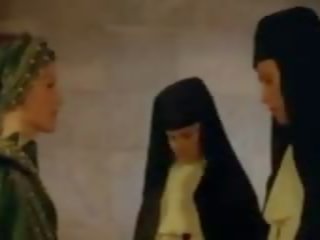 Satanas - witches lesből 1975, ingyenes feleség trágár videó f0